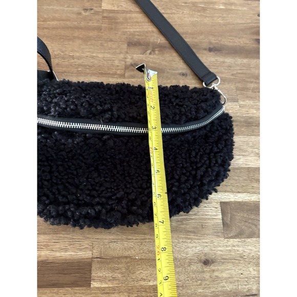 Bria Black Sherpa Crossbody Sling Bag Made In Italy - Picture 6 of 7